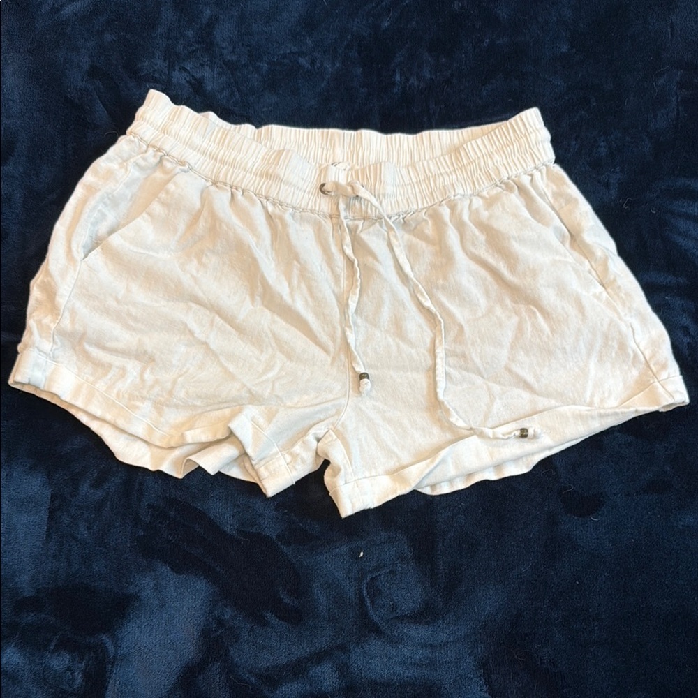 Love Tree Cream Athletic Shorts with Elastic Waistband